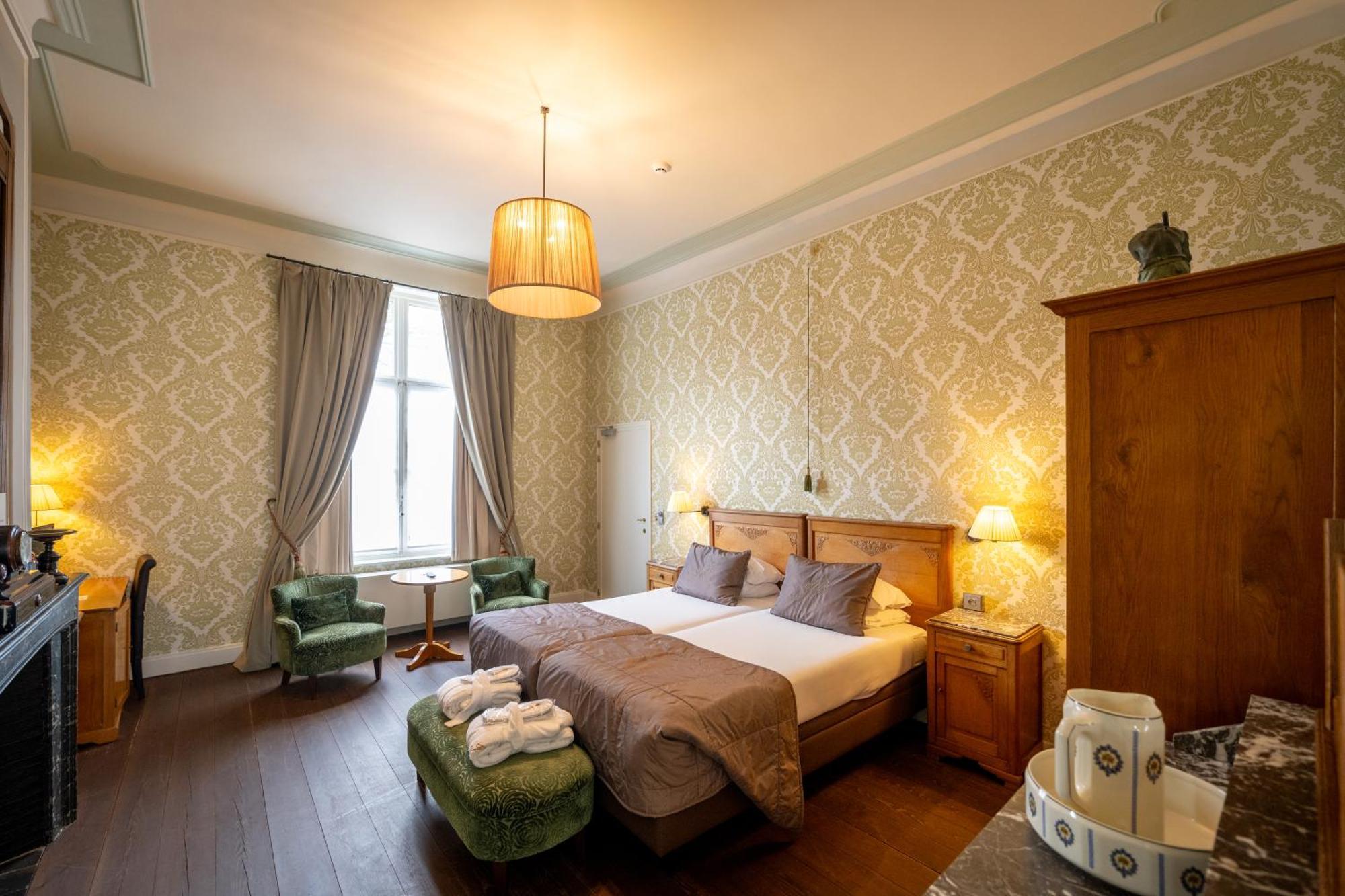 Hotel Jan Brito 4*